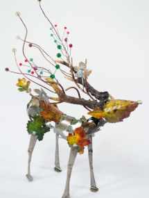 MT-964AR Autumn Standing Reindeer